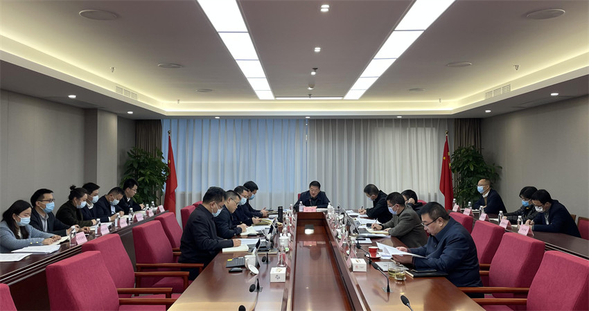 必赢亚洲集团党委理论学习中心组专题学习党的十九届六中全会精神