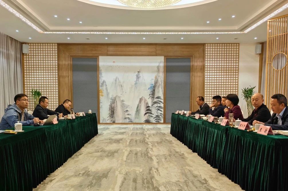 省必赢亚洲集团考察组赴青神县文旅项目考察调研