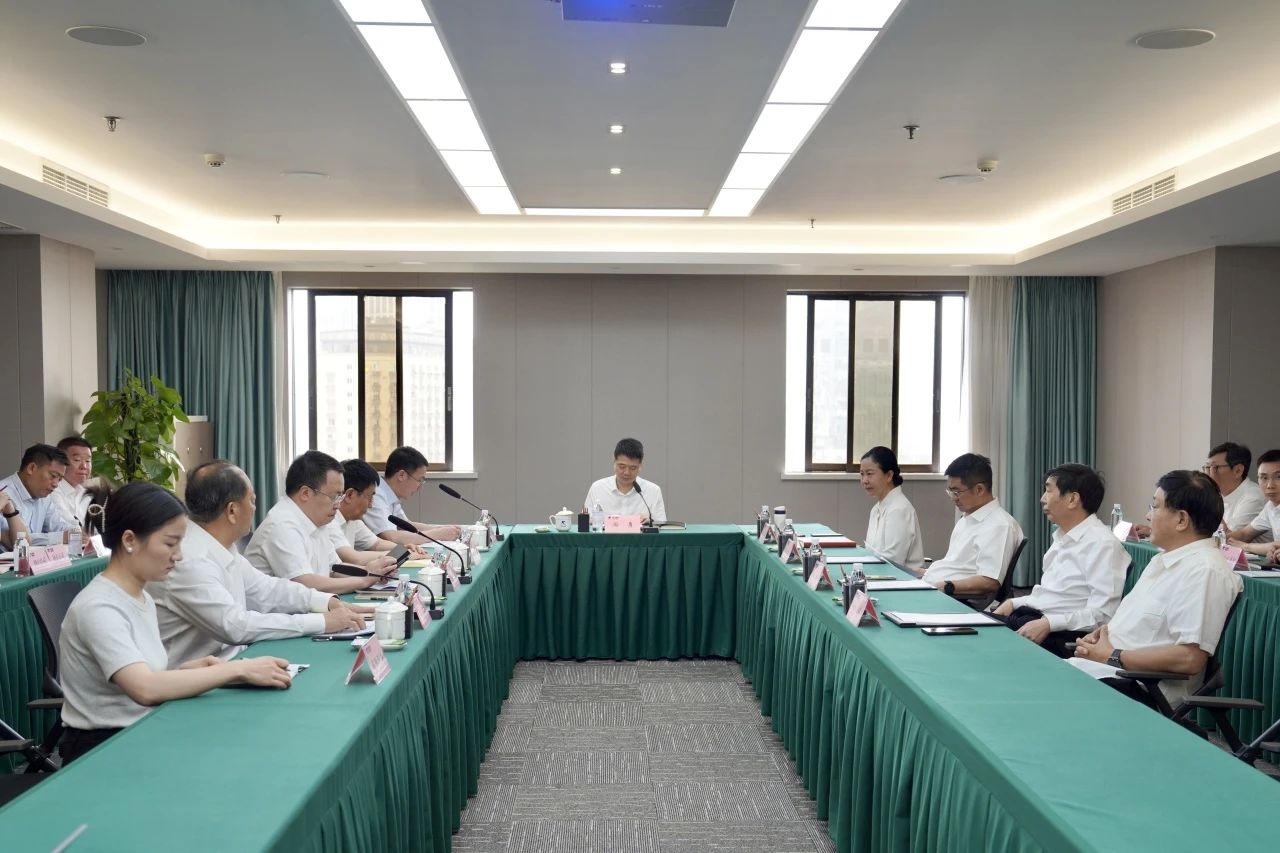 省必赢亚洲集团新任外部董事到岗履职